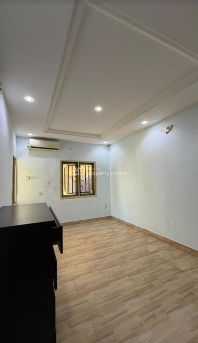 Nicely Finished 4 Bedroom Semi-detached House with 2 Rooms Bq, Lekki Phase 1, Lekki, Lagos, Semi-detached Duplex for Sale