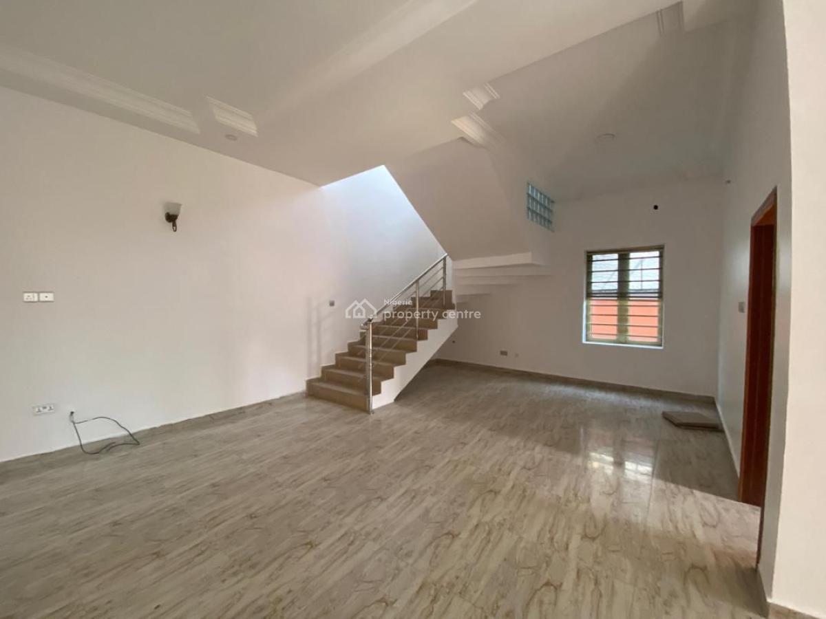 Classy Spacious 3 Bedroom Semi-detached Duplex in a Secure Estate, Agungi, Lekki, Lagos, Semi-detached Duplex for Rent