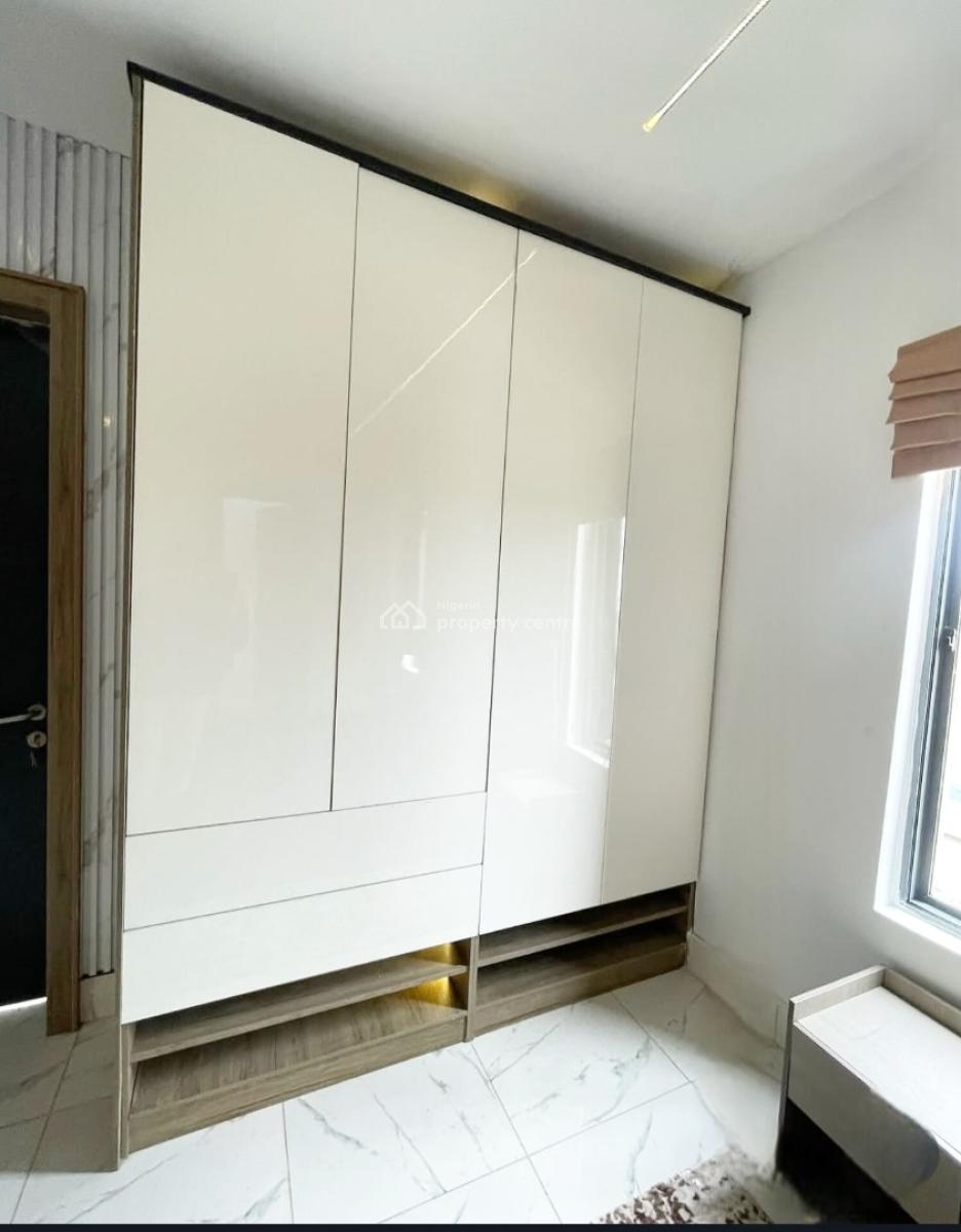 Amazing 1&2 Bedroom Apartment with a Swimming Pool, Lekki Phase 1, Lekki, Lagos, Block of Flats for Sale