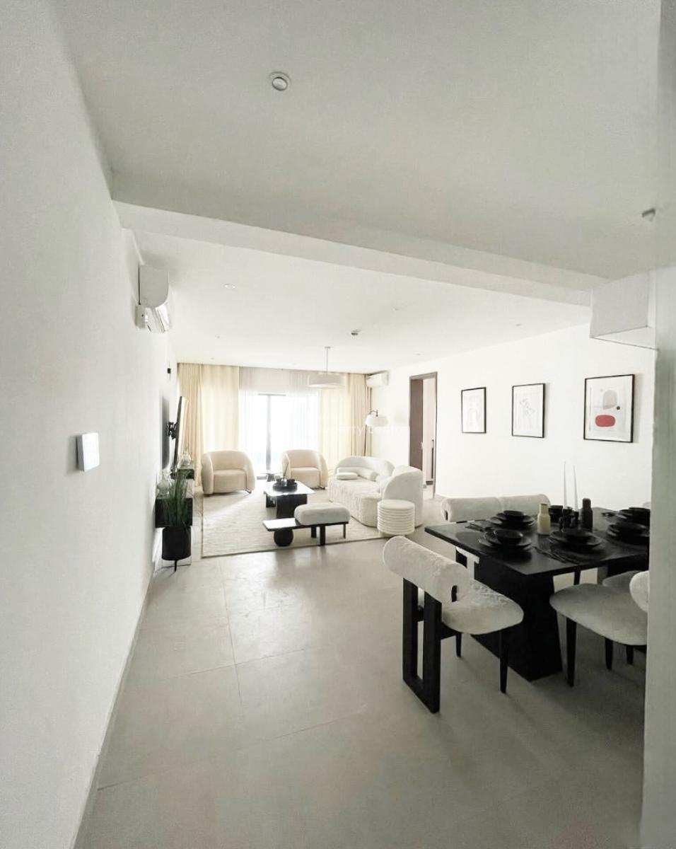 2 Bedroom Apartment with a Swimming Pool and  Gym, Lekki Phase 1, Lekki, Lagos, Block of Flats for Sale