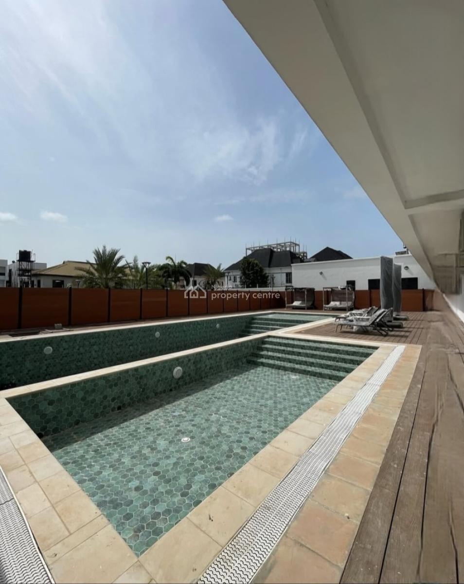 2 Bedroom Apartment with a Swimming Pool and  Gym, Lekki Phase 1, Lekki, Lagos, Block of Flats for Sale