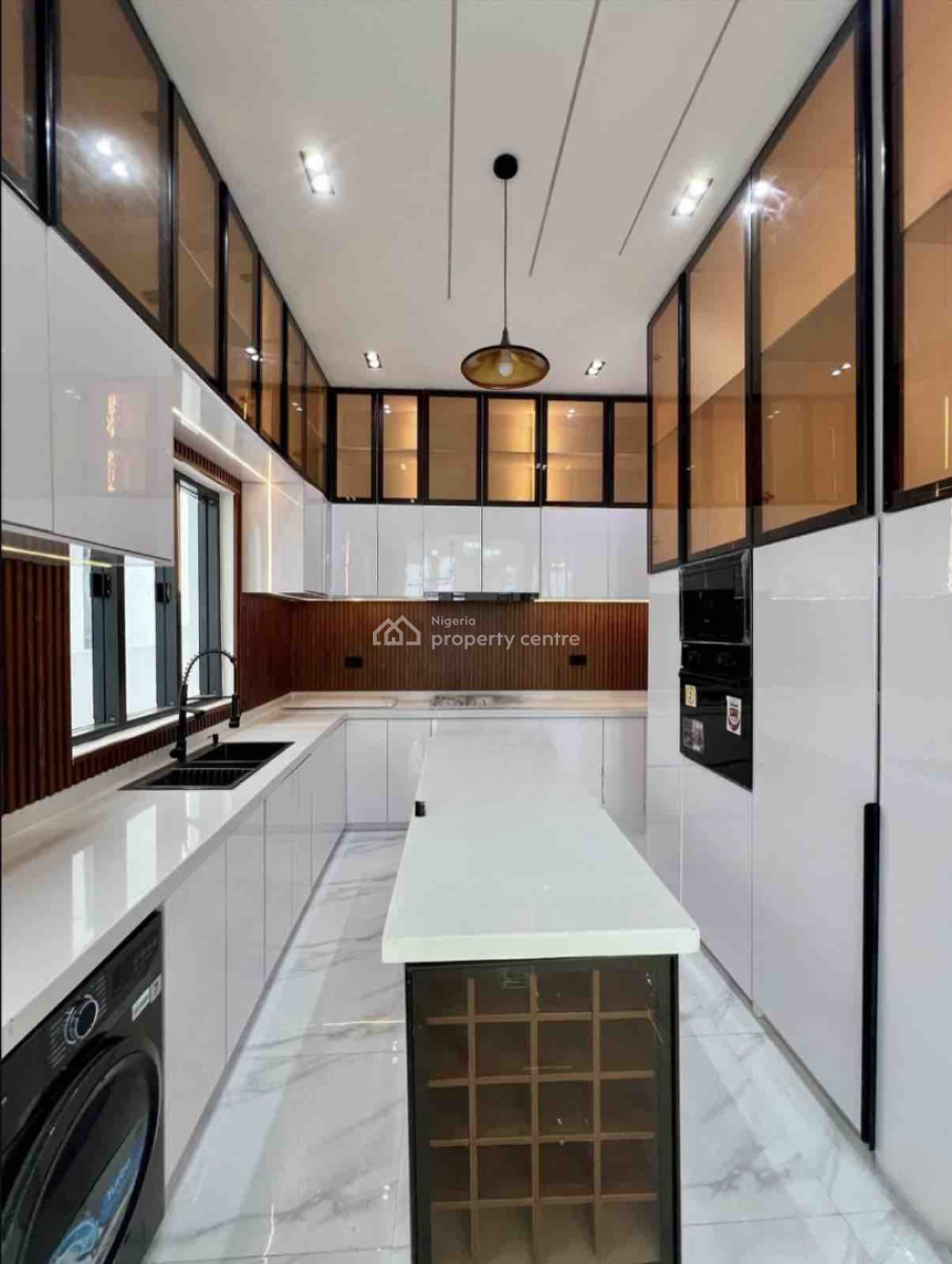 5 Bed Luxury Home with Swimming Pool and Bq, Chevron, Lekki, Lagos, Detached Duplex for Sale