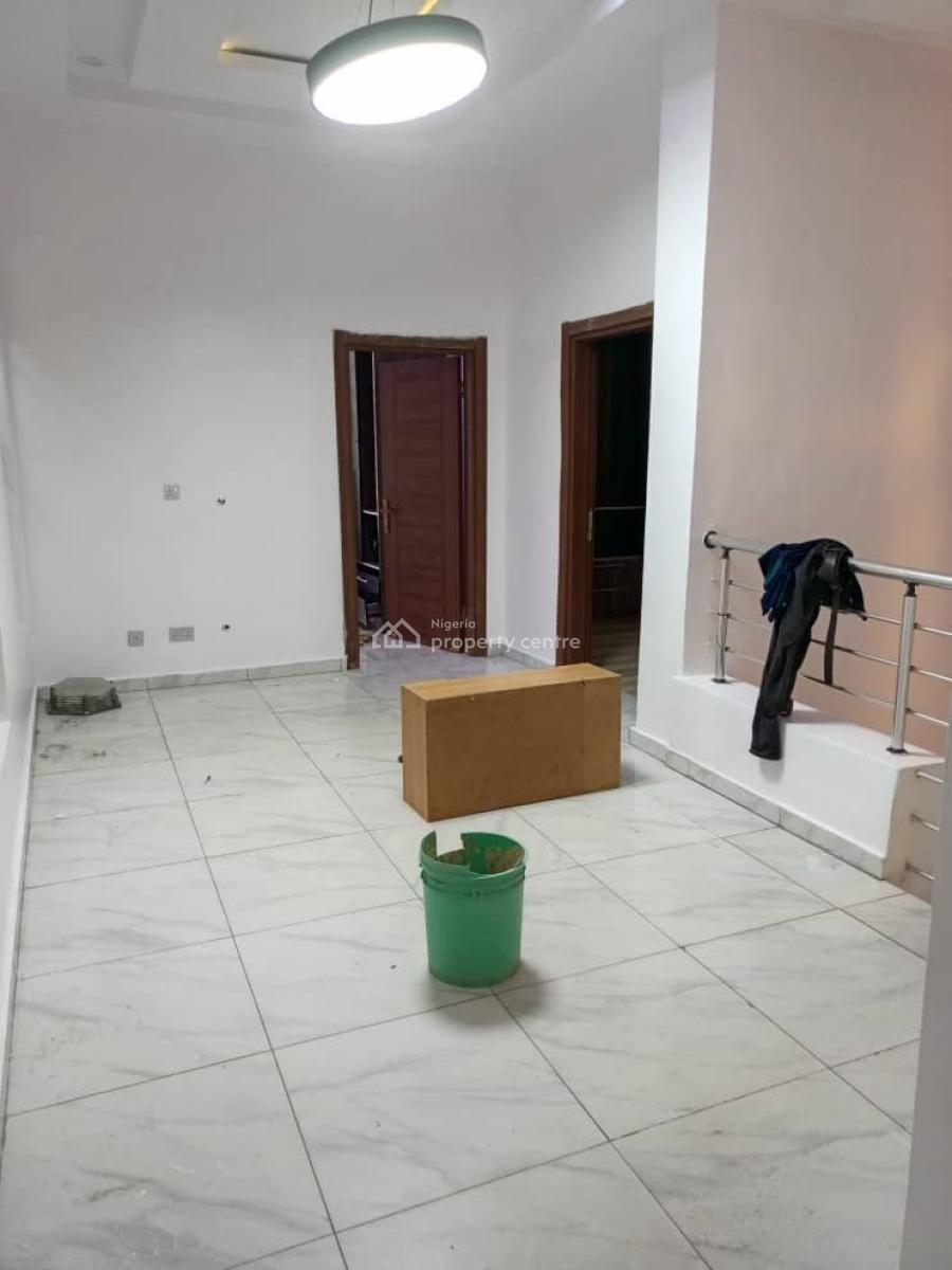 5bedroom Self Service/compound Fully Detached Duplex Available, Osapa, Lekki, Lagos, House for Rent