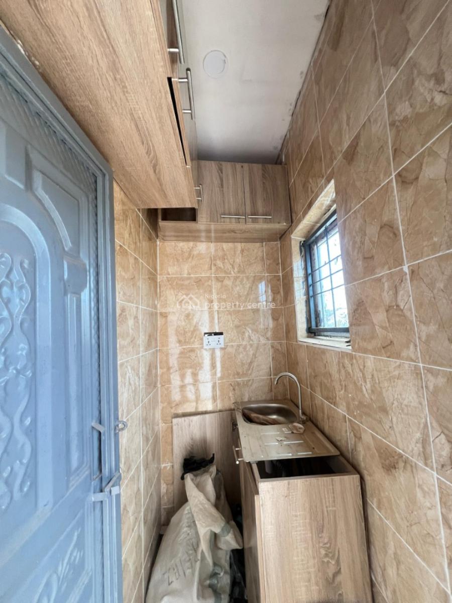 Amazing 1 Bedroom Unit, Asokoro Extension,  Kpaduma 3, Asokoro District, Abuja, Mini Flat (room and Parlour) for Rent