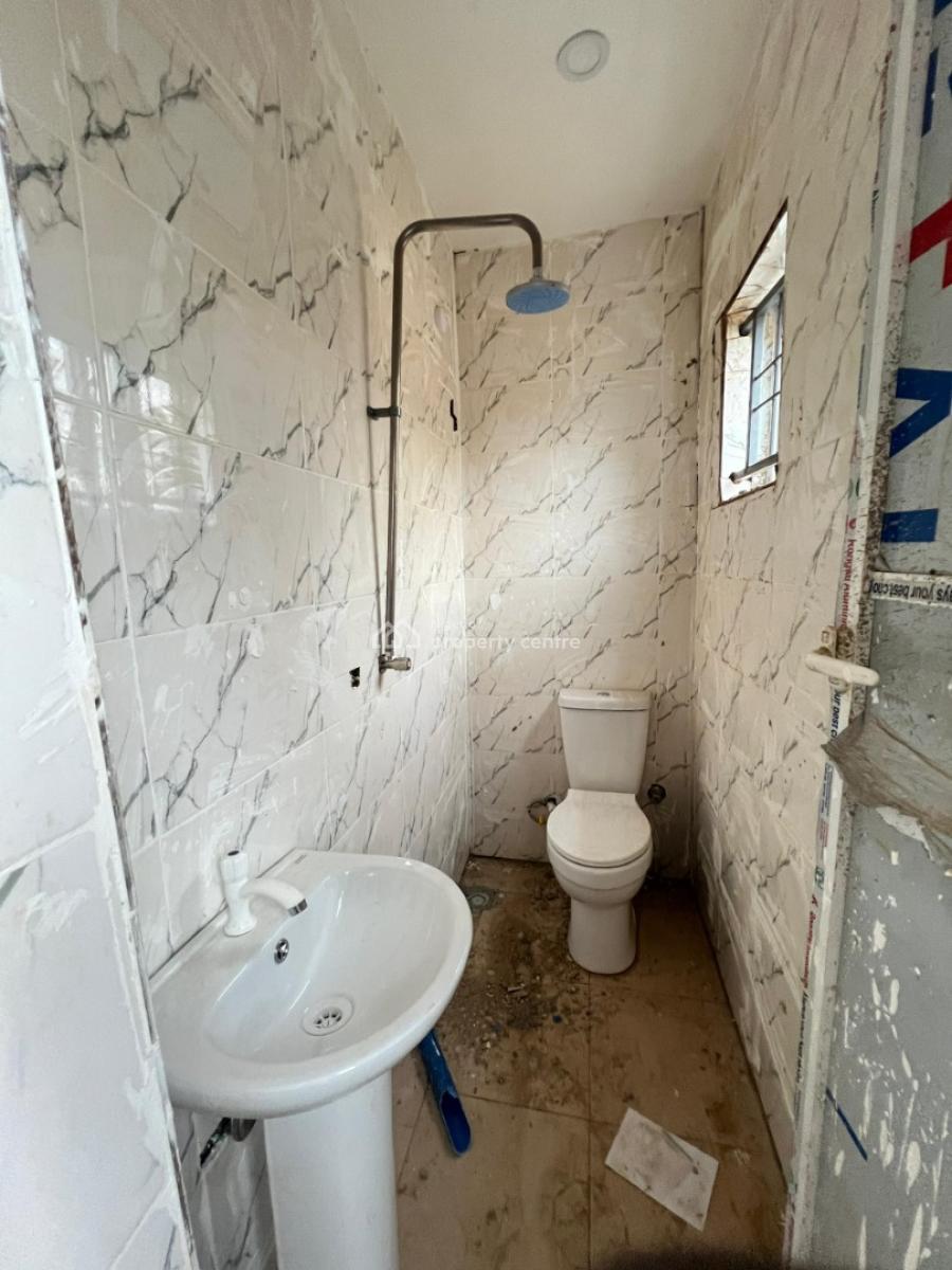 Amazing Self Contain Unit, Asokoro Extension,  Kpaduna 3, Asokoro District, Abuja, Self Contain (single Rooms) for Rent