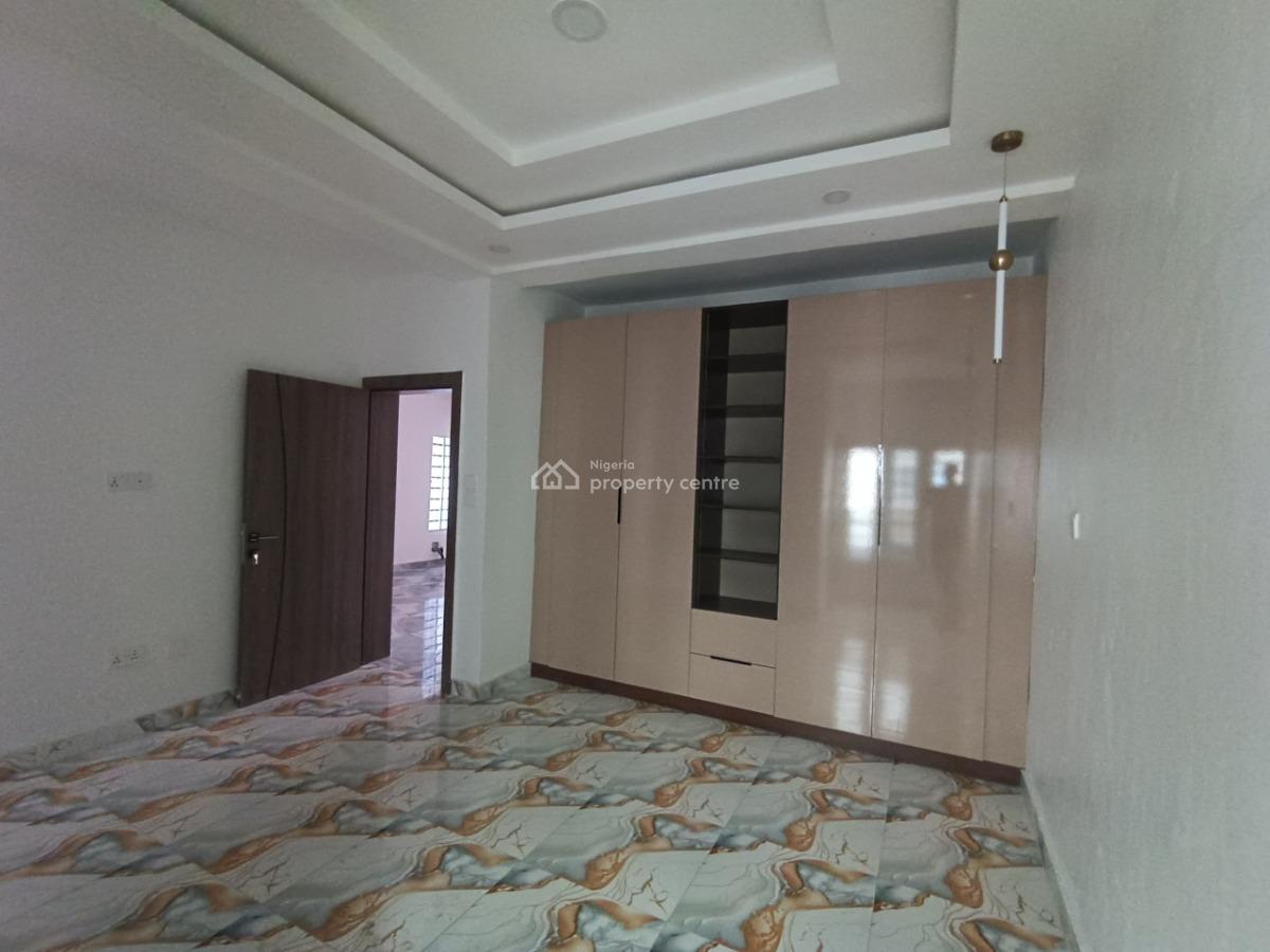 a Serviced  & Well Finished 3 Bedroom Maisonette with a Room Bq, Ikate Elegushi, Lekki, Lagos, Flat / Apartment for Rent