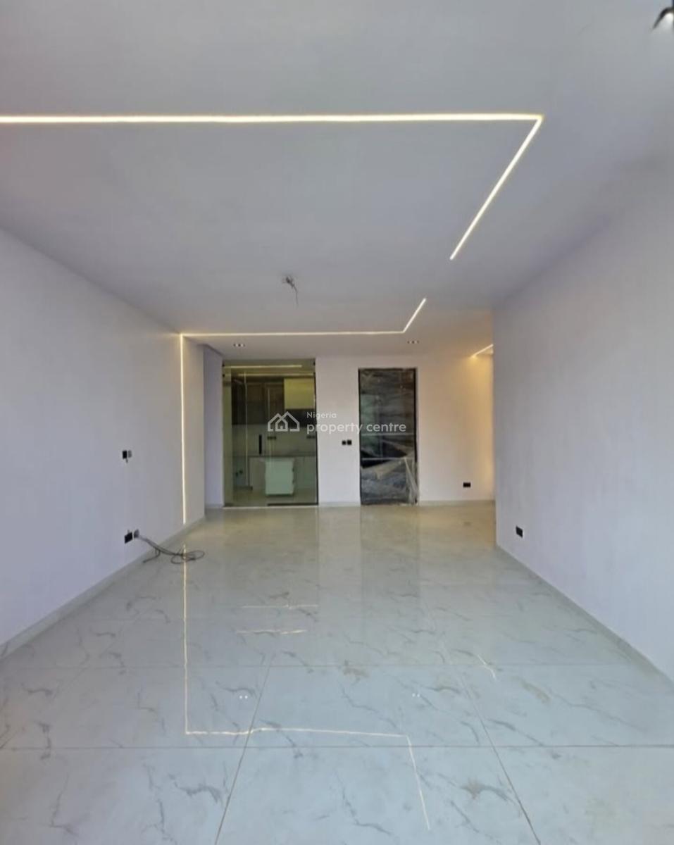 Beautiful Fully 1,2,3 & 4 Bedroom Apartment with a Gym, Lekki Phase 1, Lekki, Lagos, Block of Flats for Sale
