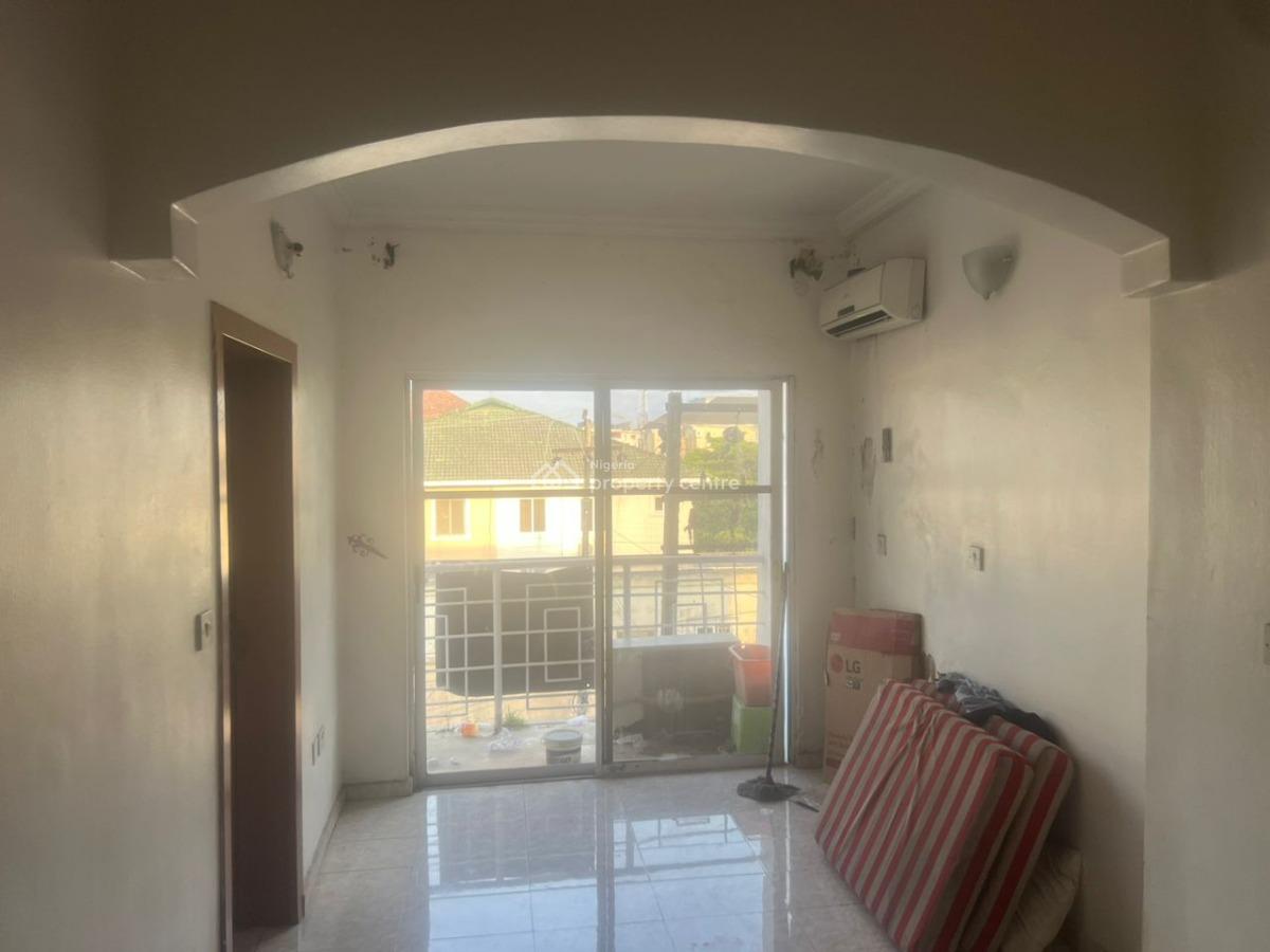Standard 3 Bedrooms Flat, Victoria Island (vi), Lagos, Flat / Apartment for Rent