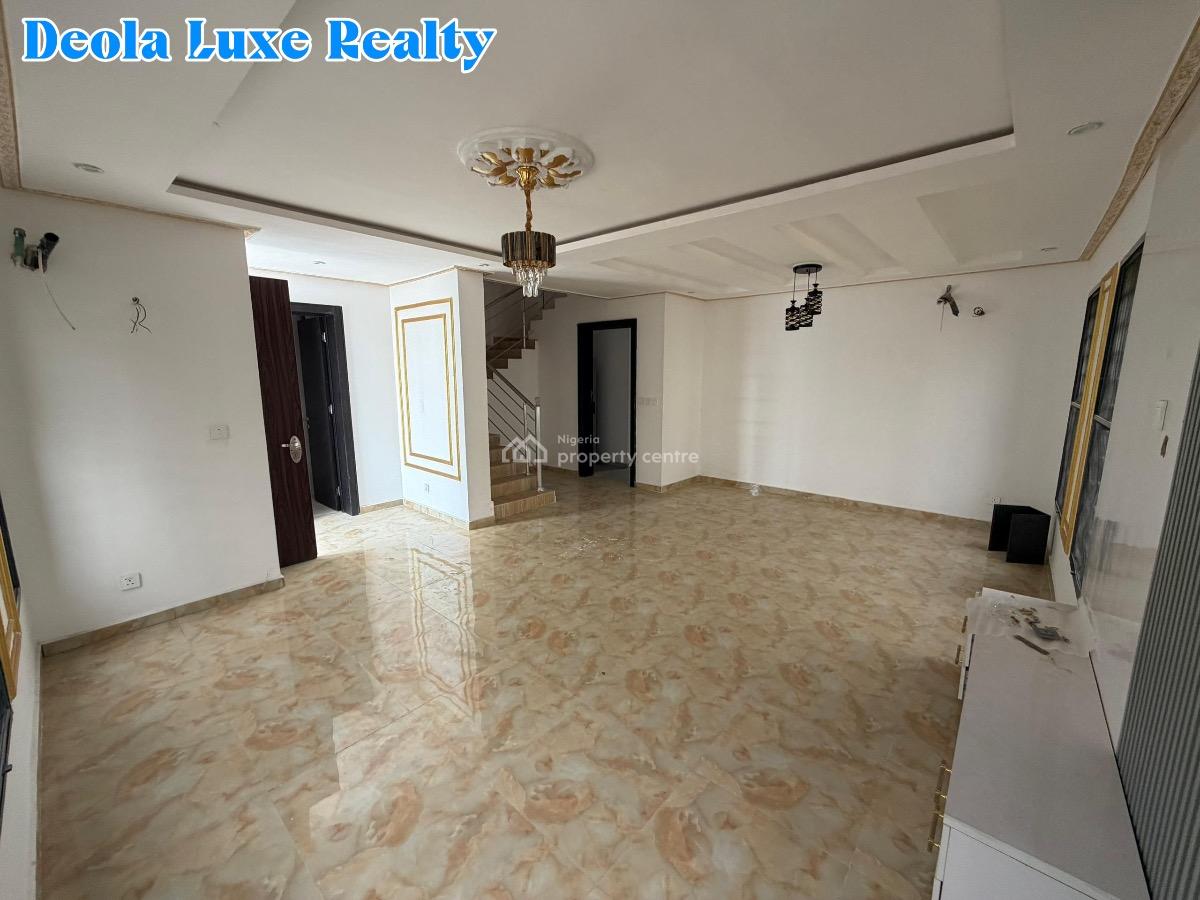 a Luxury Built 4 Bedroom Terrace Duplex in a Fully Serviced with Gym, Platinum Way, Ikate, Lekki, Lagos, Terraced Duplex for Rent