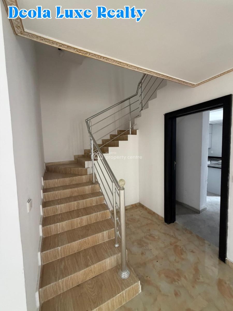 a Luxury Built 4 Bedroom Terrace Duplex in a Fully Serviced with Gym, Platinum Way, Ikate, Lekki, Lagos, Terraced Duplex for Rent