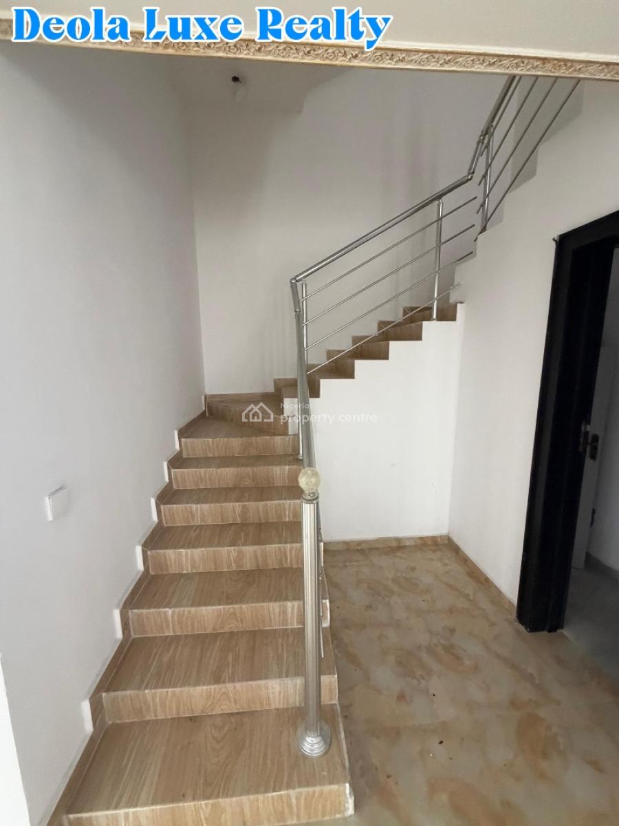 a Luxury Built 4 Bedroom Terrace Duplex in a Fully Serviced with Gym, Platinum Way, Ikate, Lekki, Lagos, Terraced Duplex for Rent