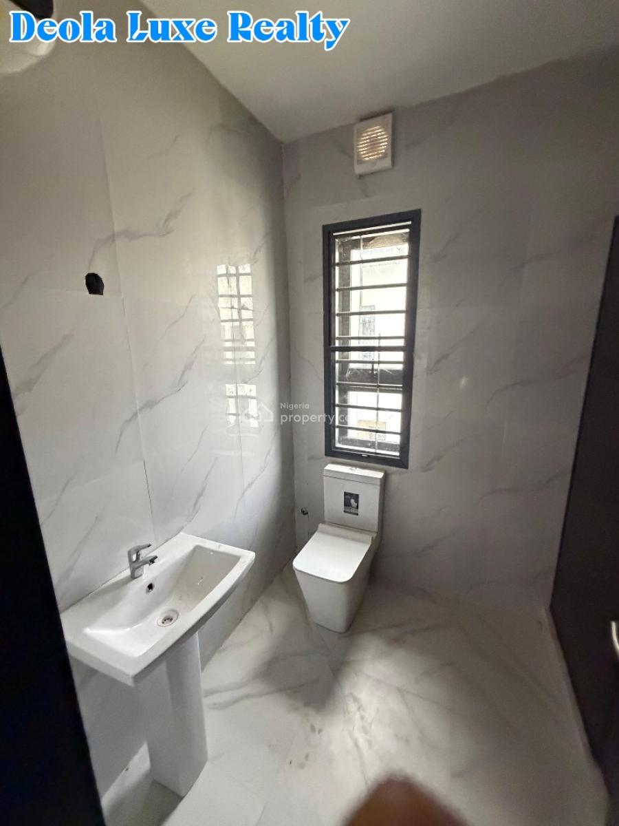a Luxury Built 4 Bedroom Terrace Duplex in a Fully Serviced with Gym, Platinum Way, Ikate, Lekki, Lagos, Terraced Duplex for Rent