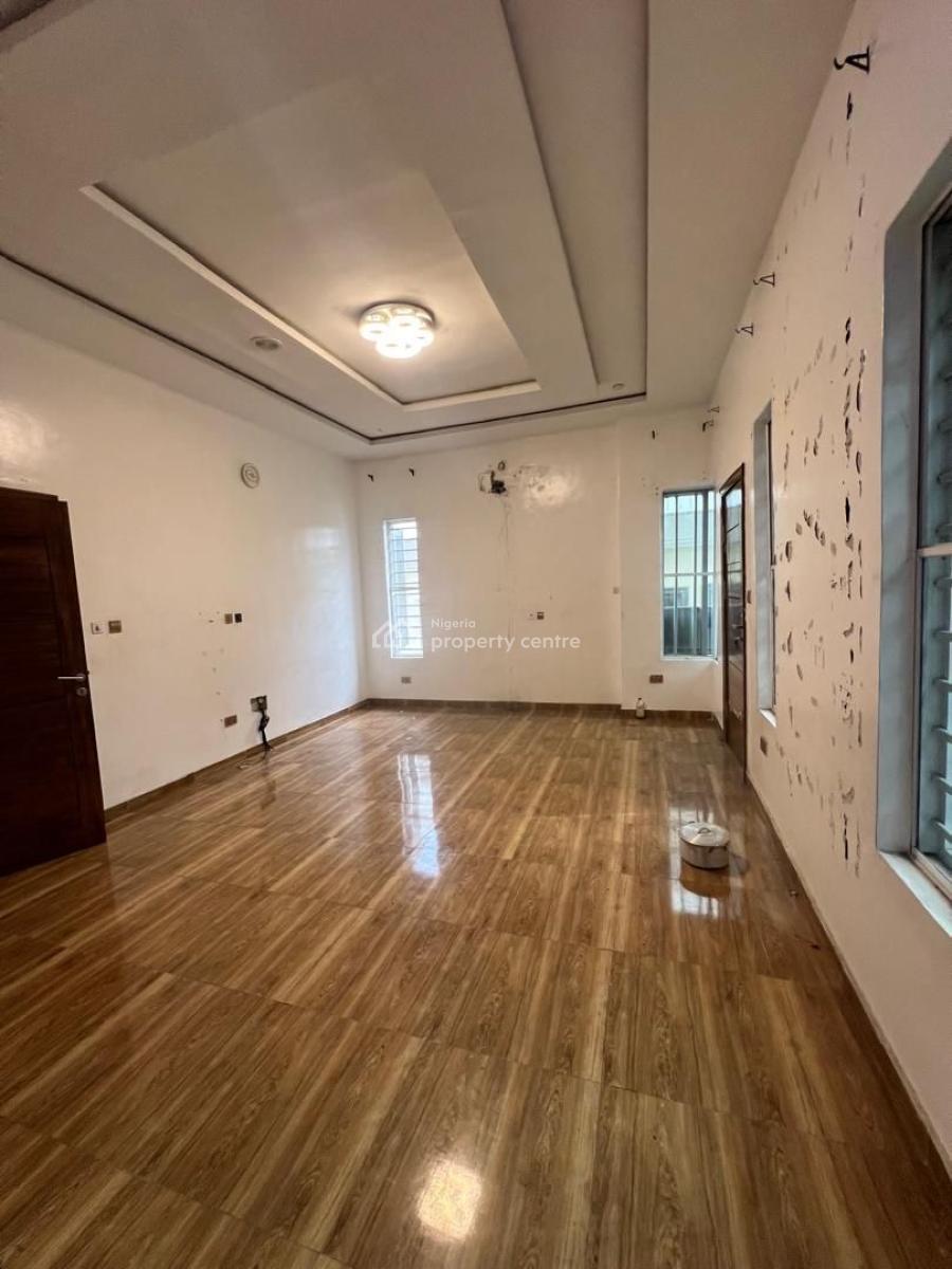Luxurious Master Bedroom, Chevy View, Lekki Phase 2, Lekki, Lagos, Self Contain (single Rooms) for Rent