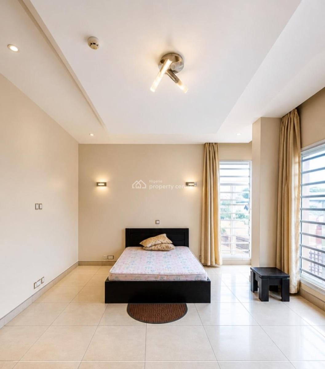 3 Bedroom Apartment Available Corporate Lease, Ikoyi, Lagos, Flat / Apartment for Rent