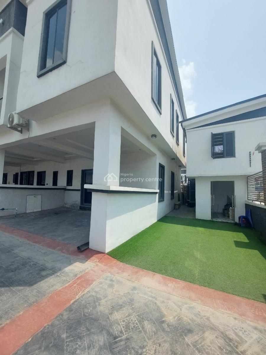 New and Spacious 3 Bedroom Terrace Duplex with Bq, Ikota School Estate, Ikota, Lekki, Lagos, Terraced Duplex for Rent