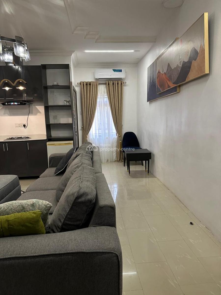 Beautiful Service Furnished 1bedroom Flat in Lekki Phase 1, Off Admiralty Way Lekki Phase 1, Lekki Phase 1, Lekki, Lagos, Mini Flat (room and Parlour) for Rent