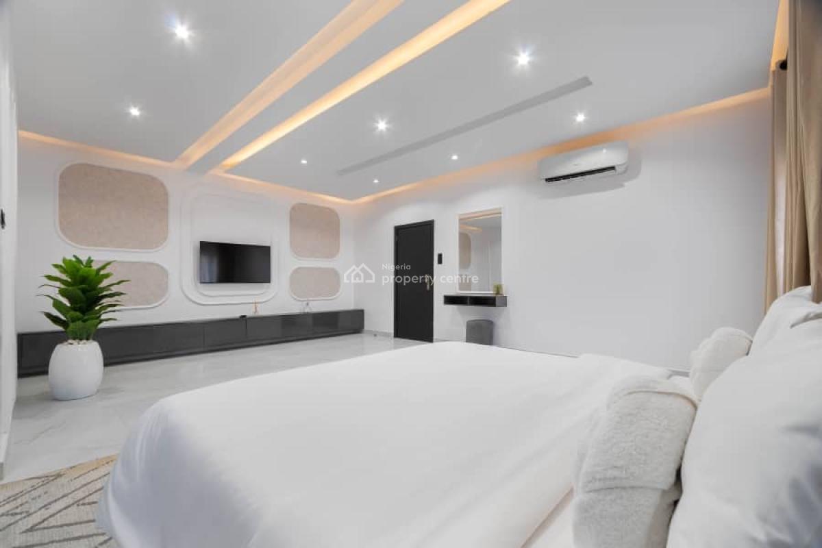 Luxury Big One Bedroom with Ps5 and Other Amenities, Lekki Phase 1, Lekki, Lagos, Flat / Apartment Short Let