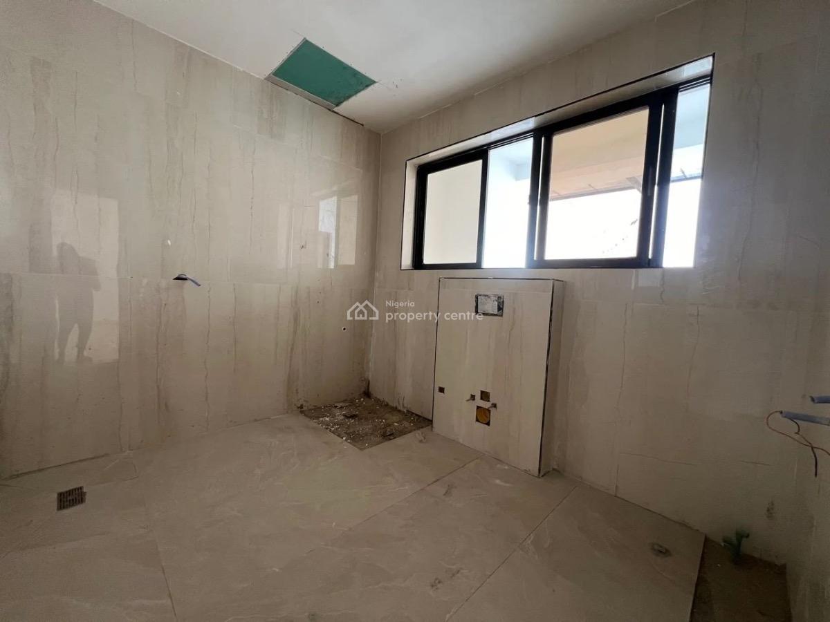Exquisite 4 Bedroom Maisonette with Bq, Banana  Island Road, Ikoyi, Lagos, Block of Flats for Sale
