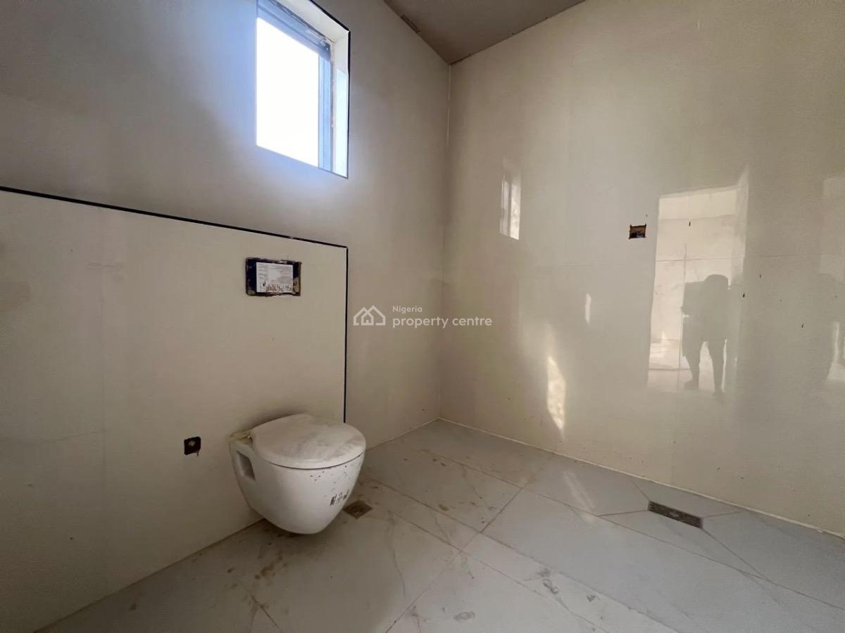 Exquisite 4 Bedroom Maisonette with Bq, Banana  Island Road, Ikoyi, Lagos, Block of Flats for Sale