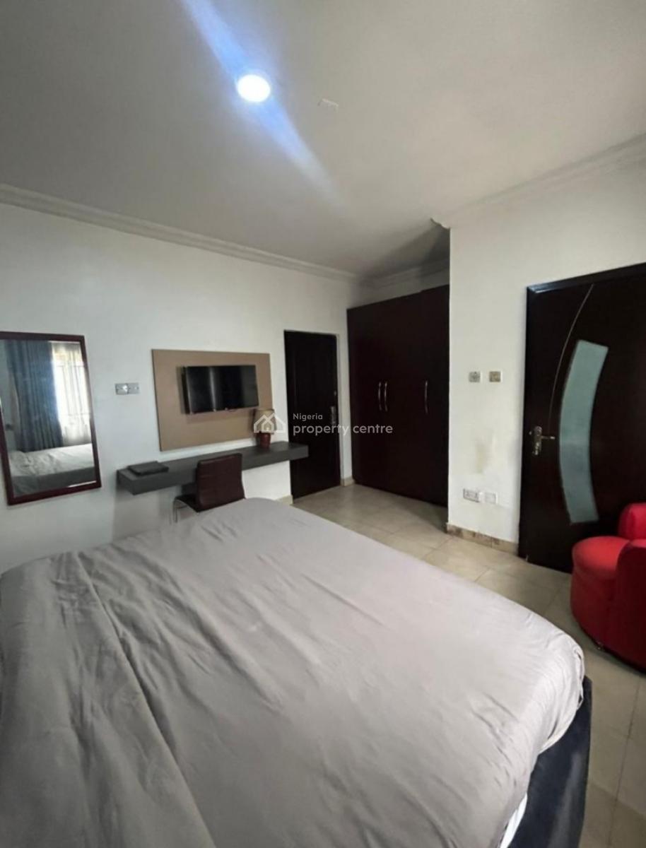 Furnished 2bed Apartment in a Serene Estate, Ikate, Lekki, Lagos, Flat / Apartment for Rent