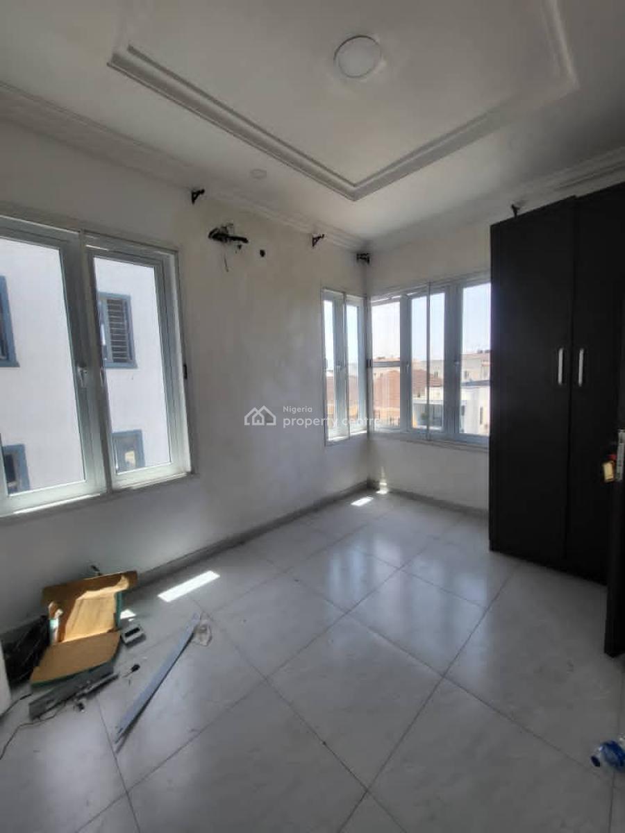 3 Bedroom Flat  (3rd Floor), Badore Road, Ajah, Lagos, Flat / Apartment for Rent