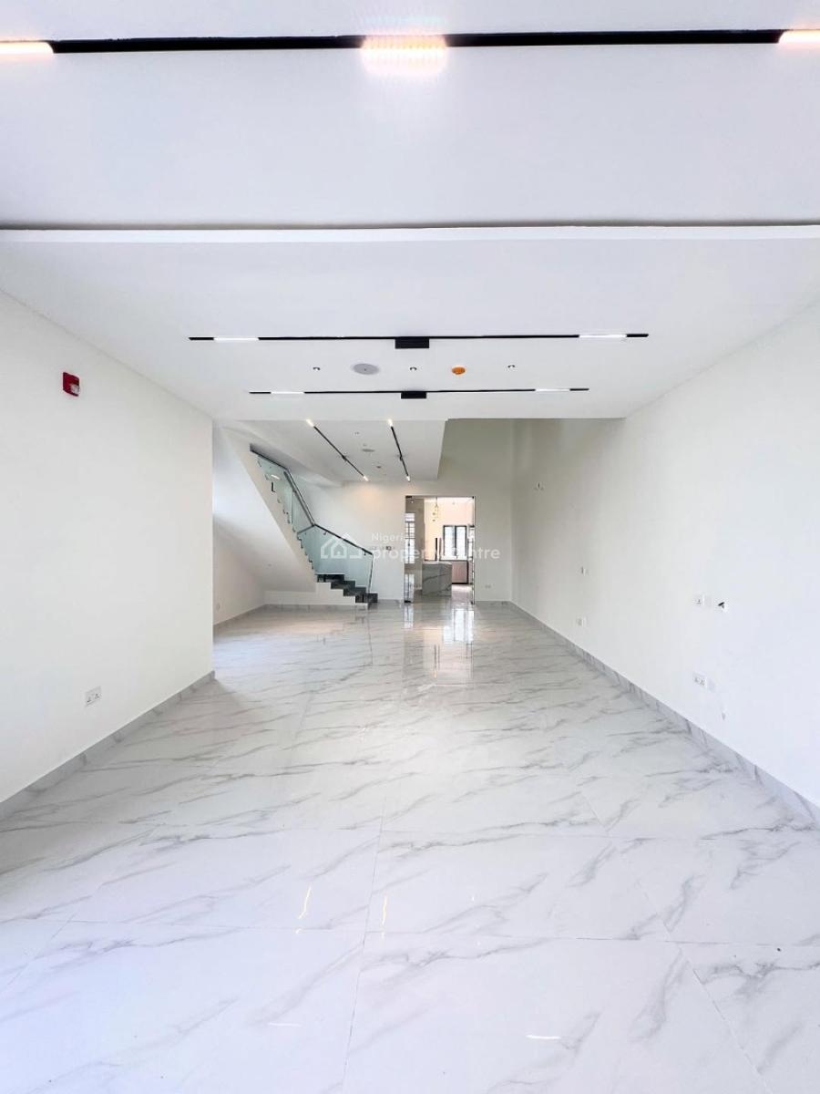 Luxurious  4-bedrooms Fully Detached  Duplex with Bq, Ikota, Lekki, Lagos, Detached Duplex for Sale