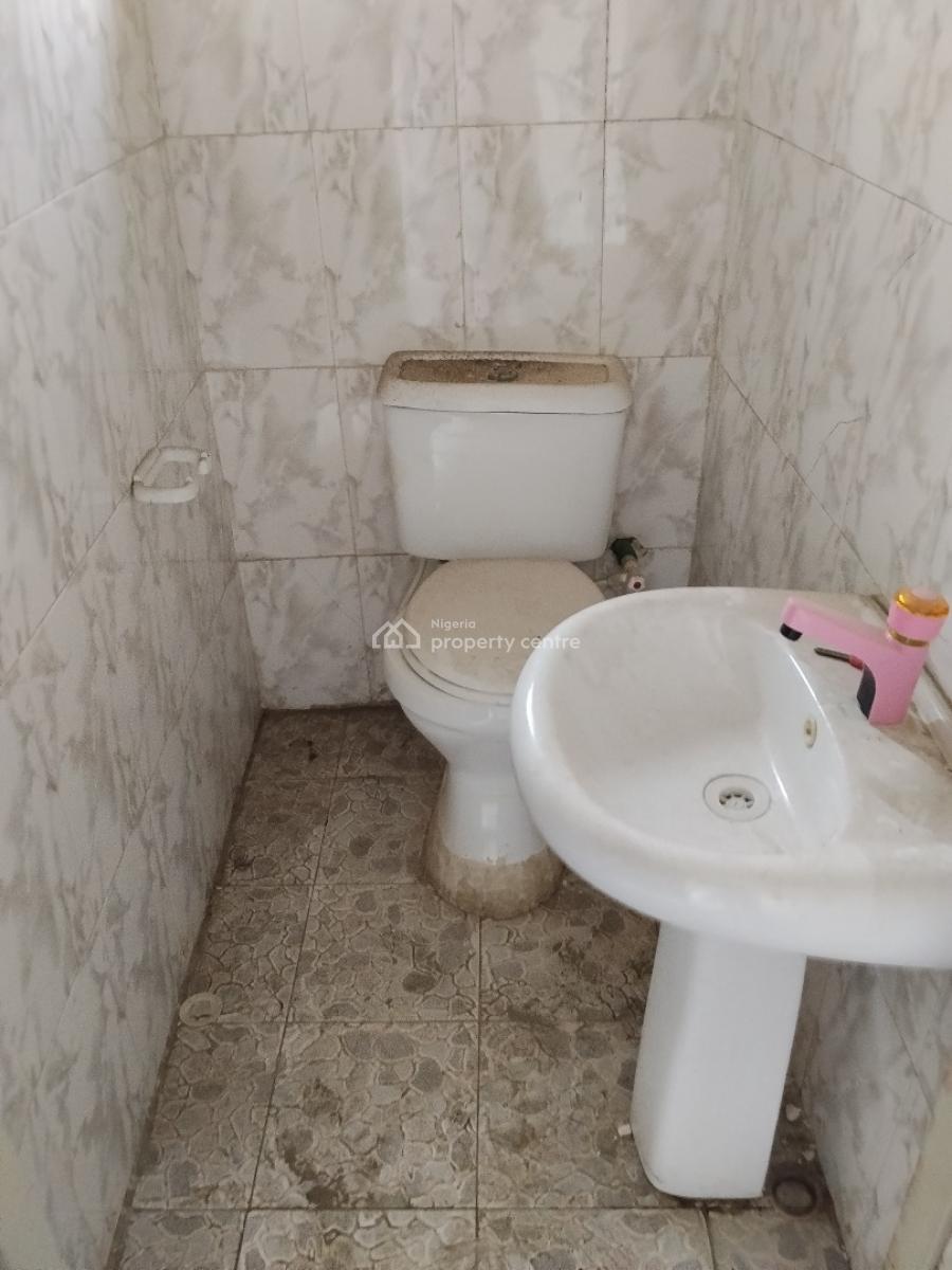 Two Bedroom Flat, Afolabi Street Off Lambo, Ogudu Orioke, Ori-oke, Ogudu, Lagos, Flat / Apartment for Rent