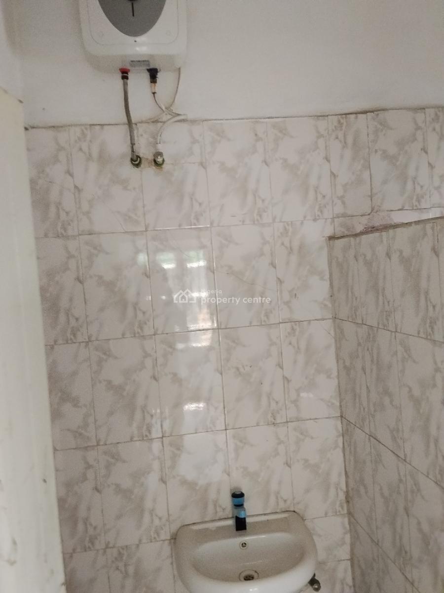Two Bedroom Flat, Afolabi Street Off Lambo, Ogudu Orioke, Ori-oke, Ogudu, Lagos, Flat / Apartment for Rent