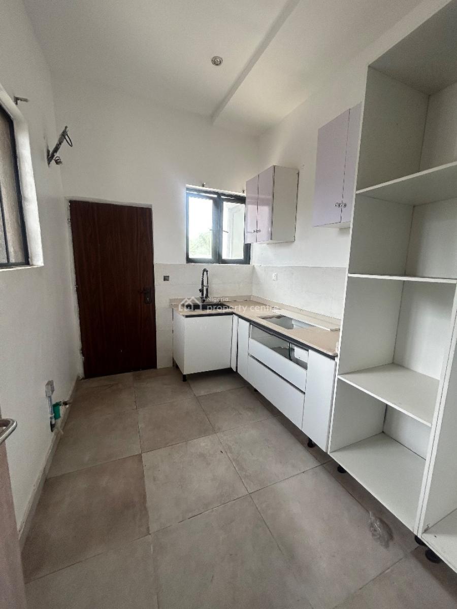 Well Maintained and Spacious 2bedroom Apartment with Pool, Chevron Drive, Lekki, Lagos, Flat / Apartment for Rent