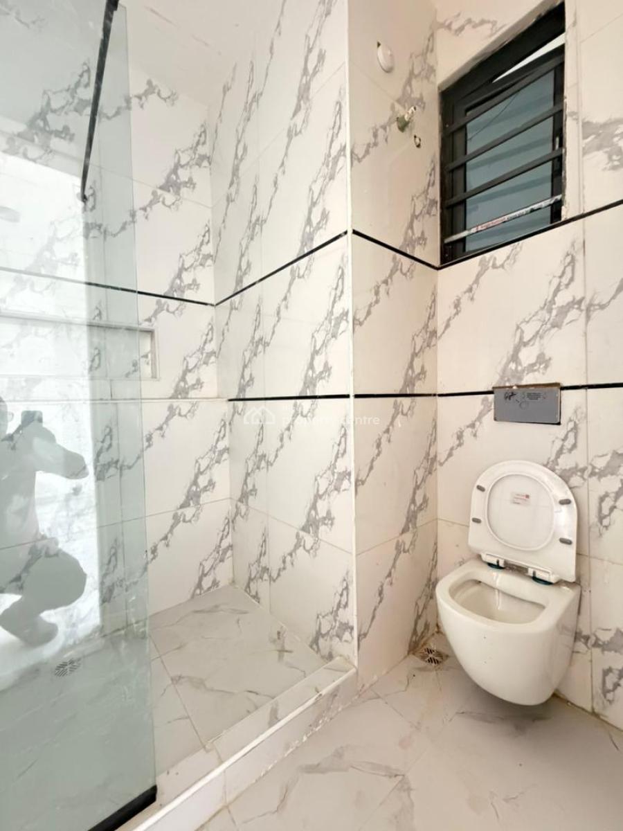Well Spacious 1 Bedroom Apartment, Vgc, Lekki, Lagos, Block of Flats for Sale