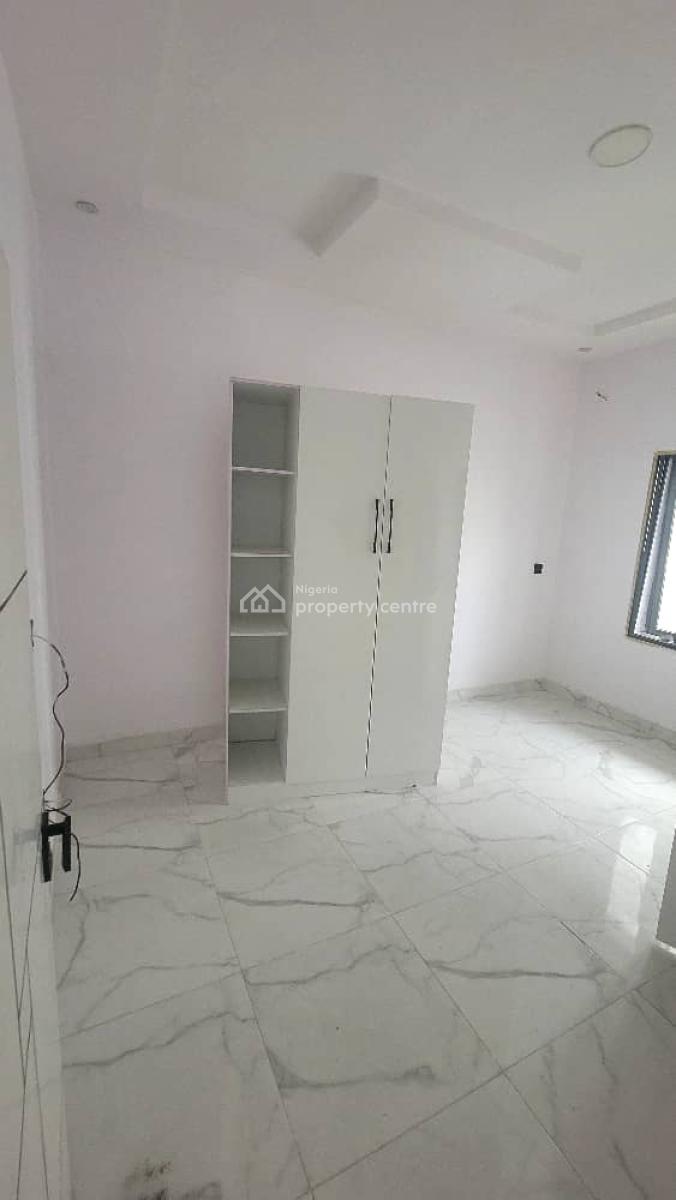 4 Bedroom Terrace with a Room Bq, Banana Island, Ikoyi, Lagos, Terraced Duplex for Rent