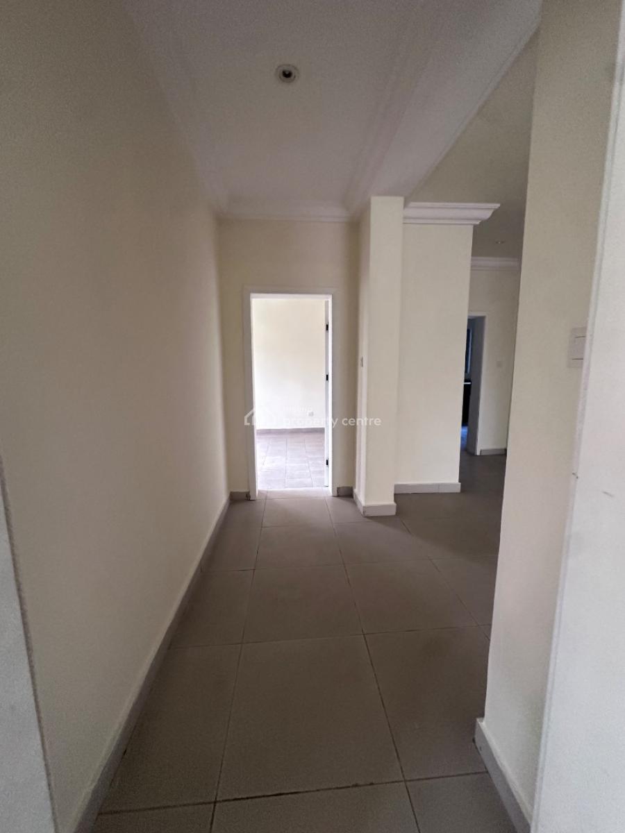 Spacious 3bedroom Apartment with Bq, Off Eric Moore Road, Surulere Lagon, Surulere, Lagos, Block of Flats for Sale