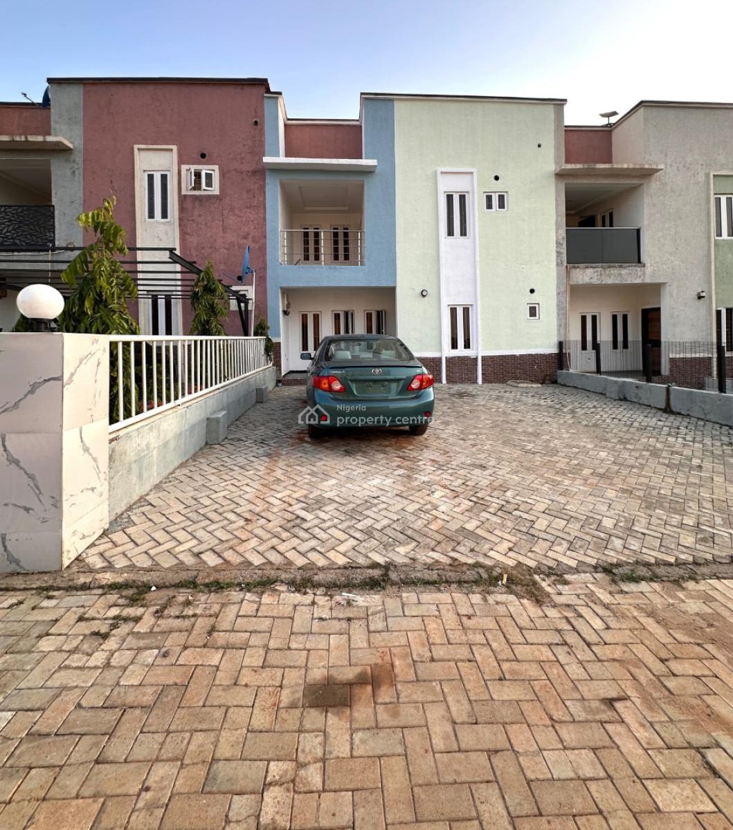 4 Bedroom Terrace Duplex, Extension, Gwarinpa, Abuja, Terraced Duplex for Rent