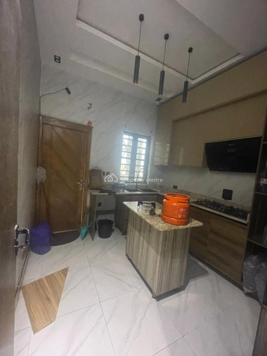 4 Bedroom Semi-detached, Ologolo Road, Lekki, Lagos, House for Rent