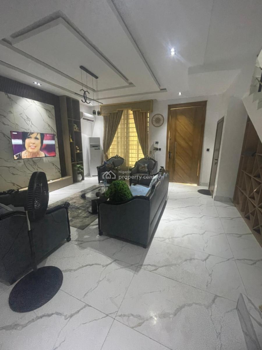4 Bedroom Semi-detached, Ologolo Road, Lekki, Lagos, House for Rent