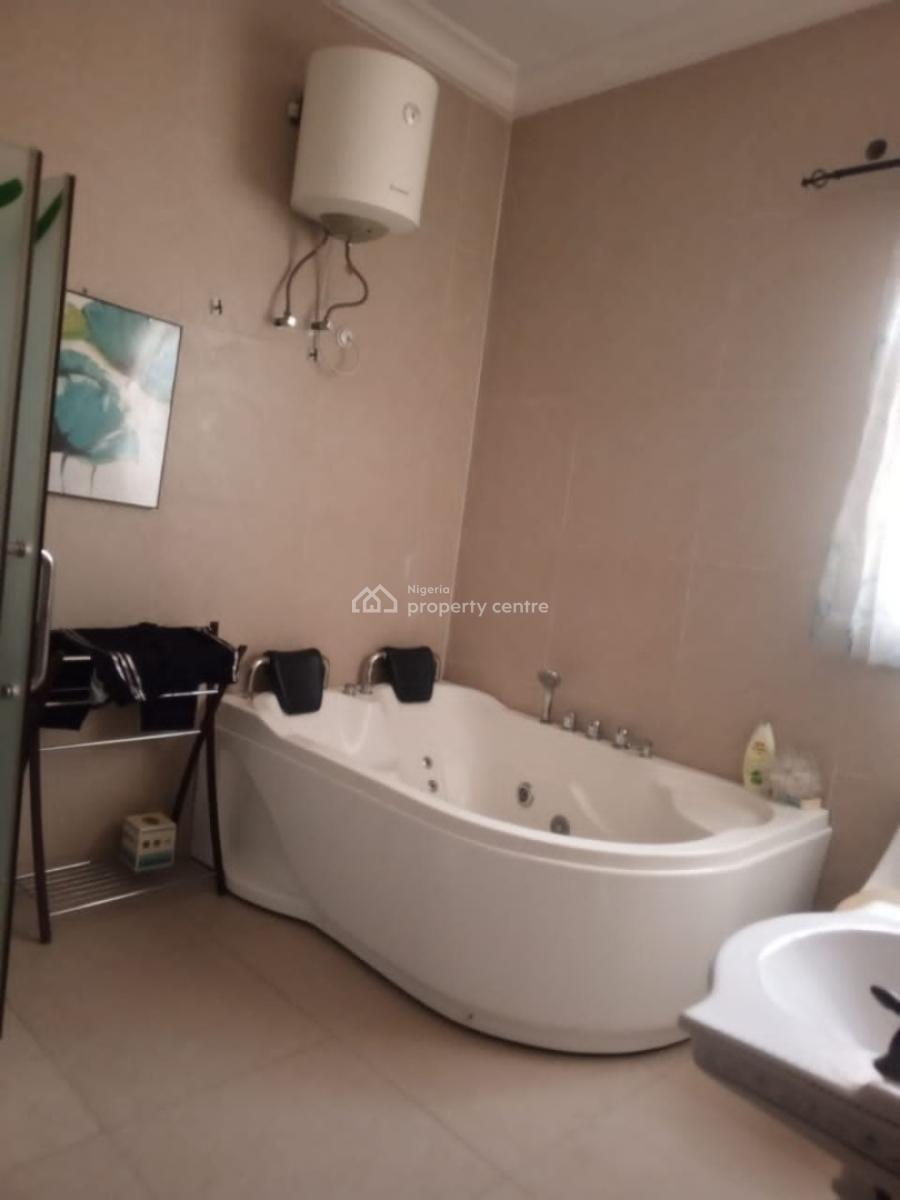 5 Bedroom Detached House with Family Lounge, Study Room and a Room Boy, Carlton Gate Estate, Lekki, Lagos, Detached Duplex for Sale