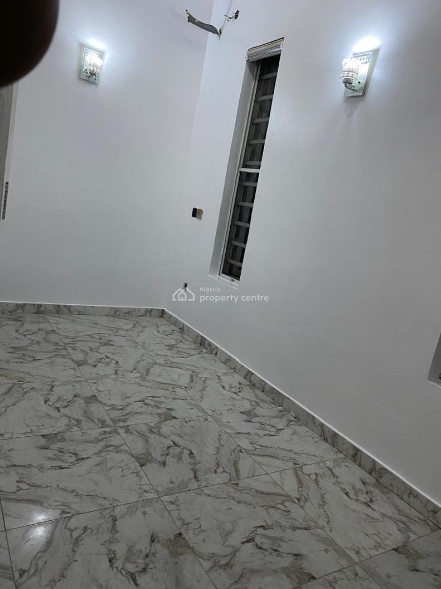 Miniflat Nice, Thomas, Ajah, Lagos, House for Rent