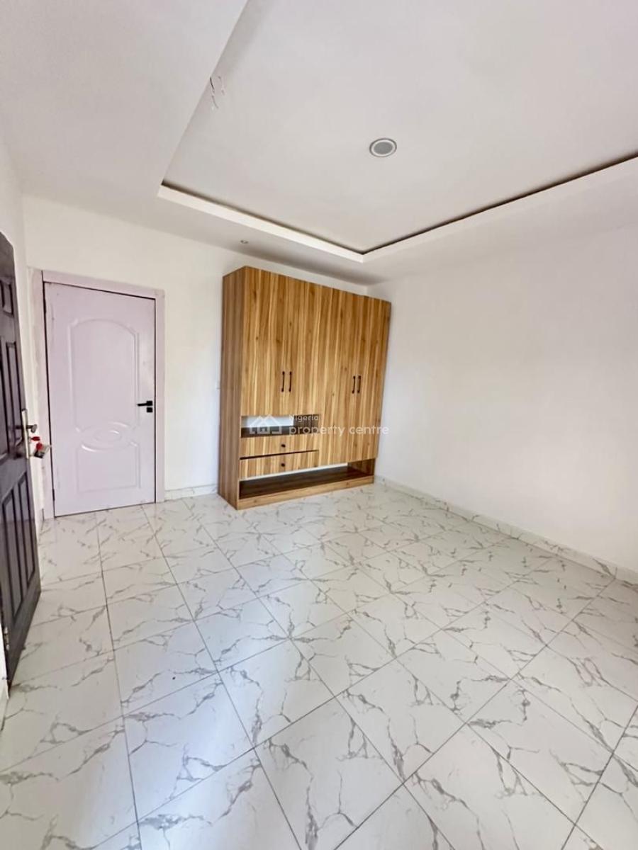 Spacious and Very Sharp in Serene Environment, Ikota, Lekki, Lagos, Terraced Duplex for Rent