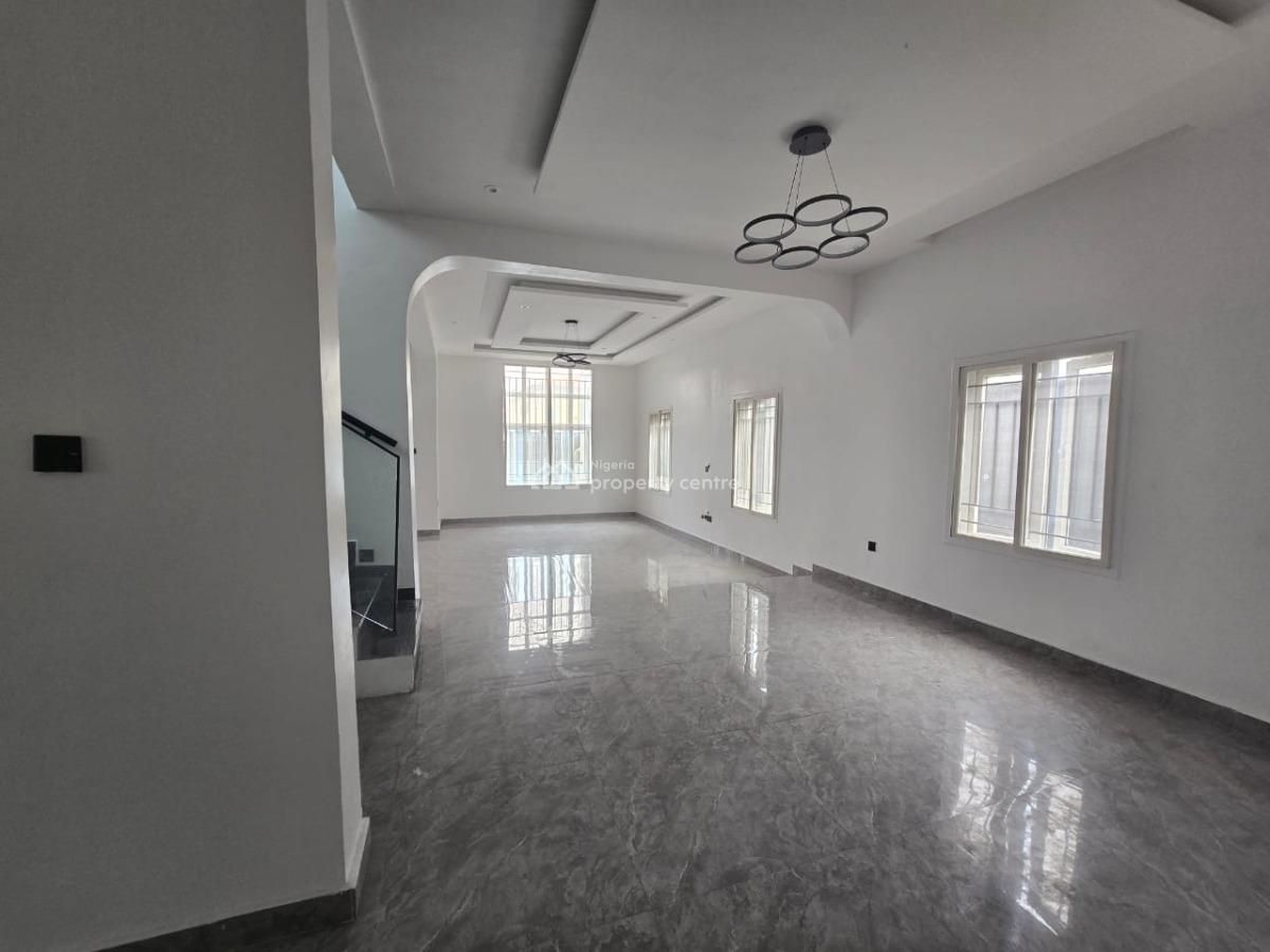 5 Bedroom Fully Detached House, Lekki Phase 1, Lekki, Lagos, Detached Duplex for Rent