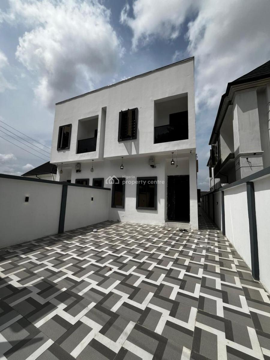 Contemporary 4 Bedroom Semi Detached Duplex   Location: Yaba, Lagos, Yaba, Lagos, Semi-detached Duplex for Sale
