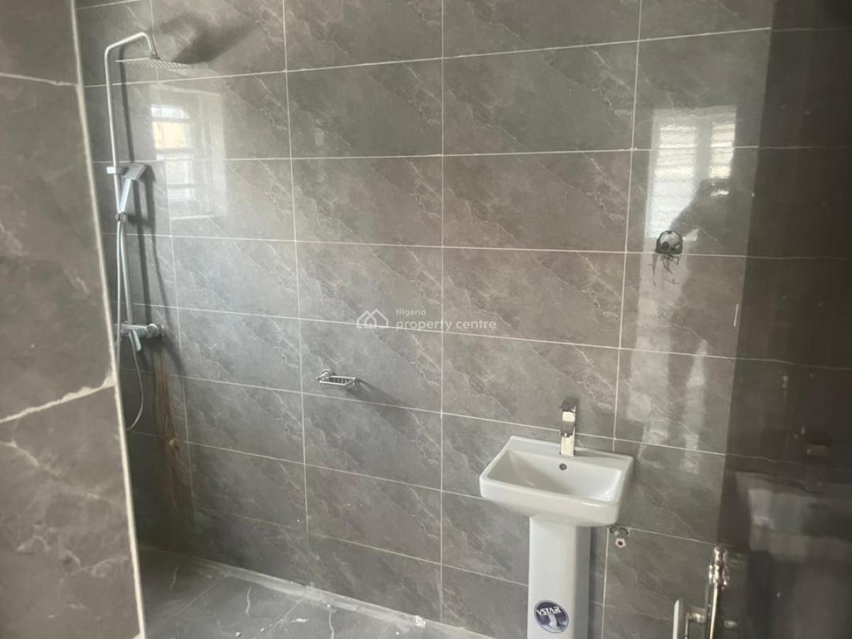Newly Built Spacious 3 Bedroom Apartment, Sangotedo, Ajah, Lagos, Flat / Apartment for Rent