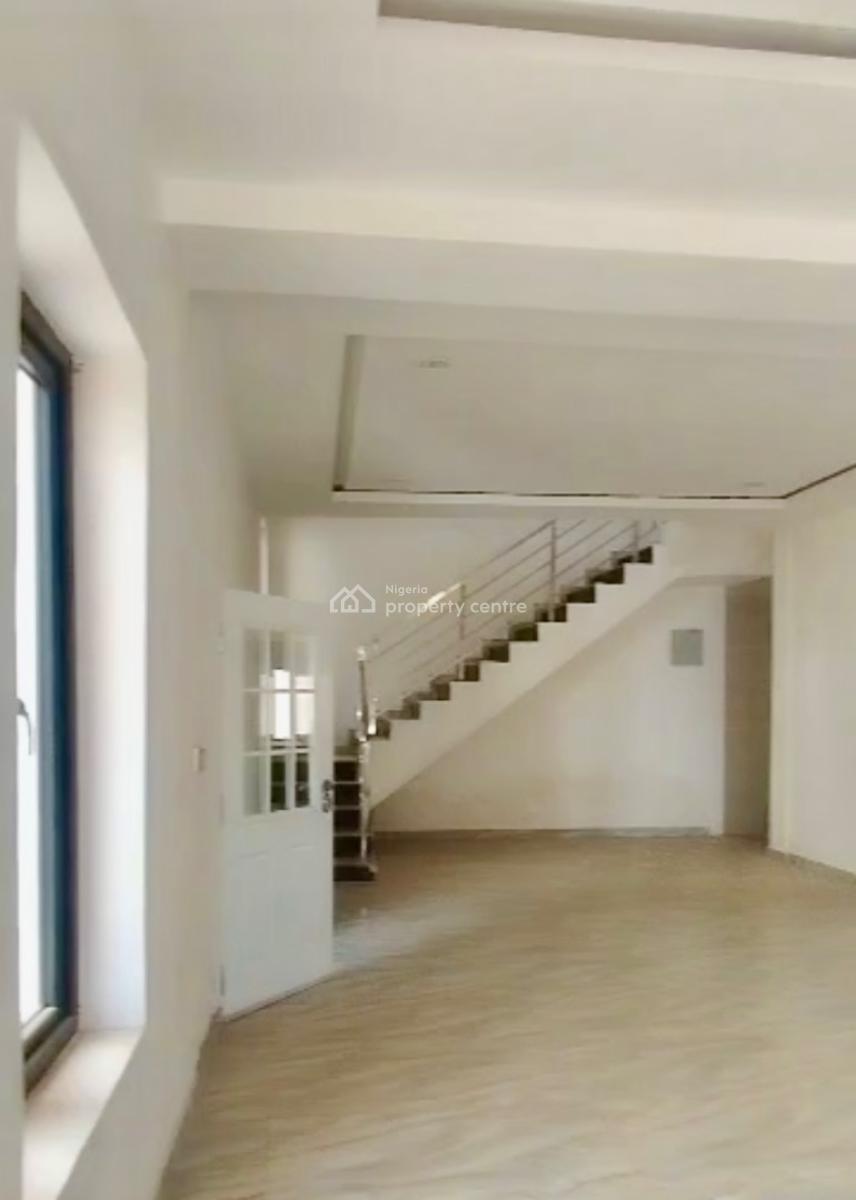 Corner Piece Built in an Estate on Large Expanse of Land, Main, Guzape District, Abuja, Semi-detached Duplex for Sale