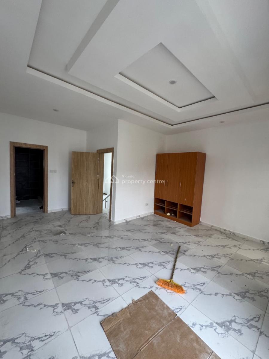 Luxury 4 Bedrooms Semi Detached Duplex, Chevron Drive, Lekki Expressway, Lekki, Lagos, Semi-detached Duplex for Rent