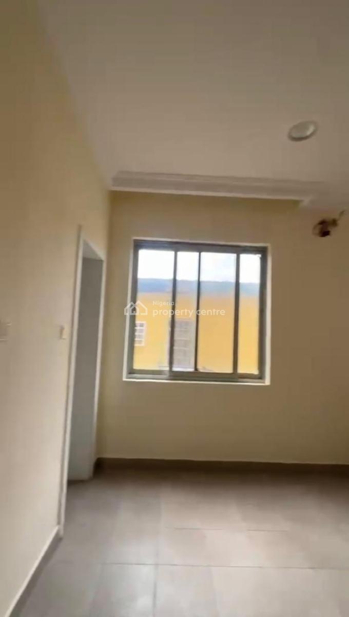 Newly Built Spacious 3bedroom Apartment with 1bedroom Bq, Off Eric Moore, Surulere, Lagos, Flat / Apartment for Sale