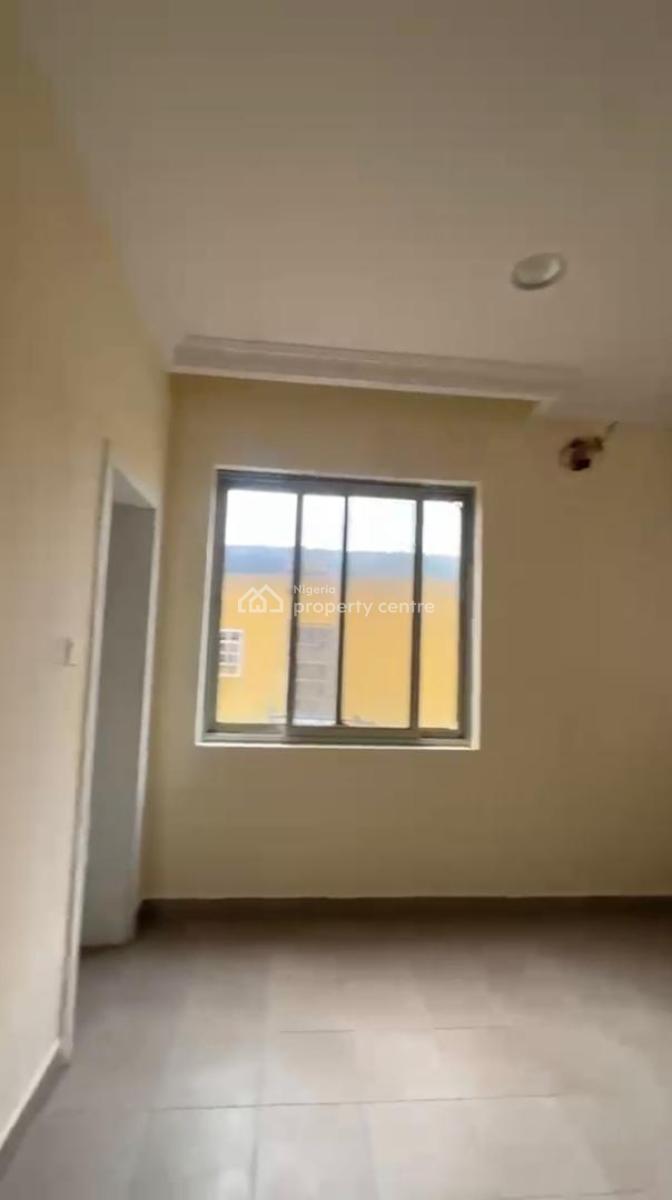 Newly Built Spacious 3bedroom Apartment with 1bedroom Bq, Off Eric Moore, Surulere, Lagos, Flat / Apartment for Sale