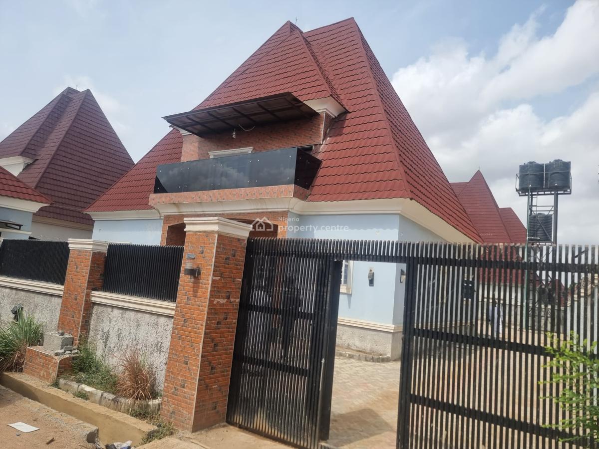 Smart 4 Bedroom Penthouse. @ Sideview Estate Along Von Road., Lugbe District, Abuja, Detached Duplex for Rent