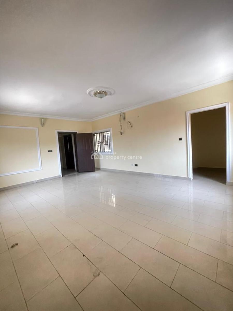 Well  Standard 4bedroom Terrace House with Swimmin Pool Available, Lekki Phase 1, Lekki, Lagos, House for Rent
