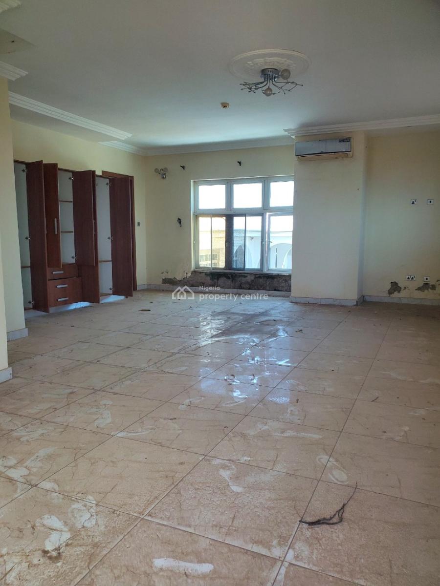 Luxury 4-bedroom Semi-detached Duplex with 1 Guest Chalet & Bq, Asokoro District, Abuja, Semi-detached Duplex for Rent