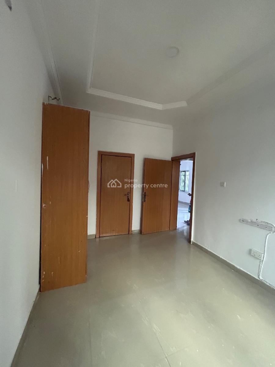 Well Maintained and Spacious 2bedroom Apartment, Gra, Ikota, Lekki, Lagos, Flat / Apartment for Rent