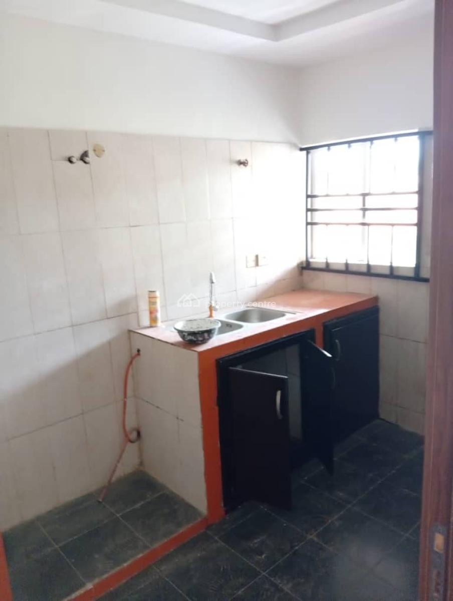 Spacious 3 Bedroom Apartment Magodo Phase 1, Gateway Zone, Gateway Zone Magodo Gra Phase 1, Gra Phase 1, Magodo, Lagos, Flat / Apartment for Rent